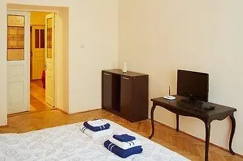 宾馆 Sleep Hotel 利沃夫